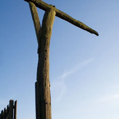 Gallows_at_Caxton_Gibbet