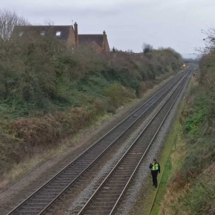 Station Shut 03
