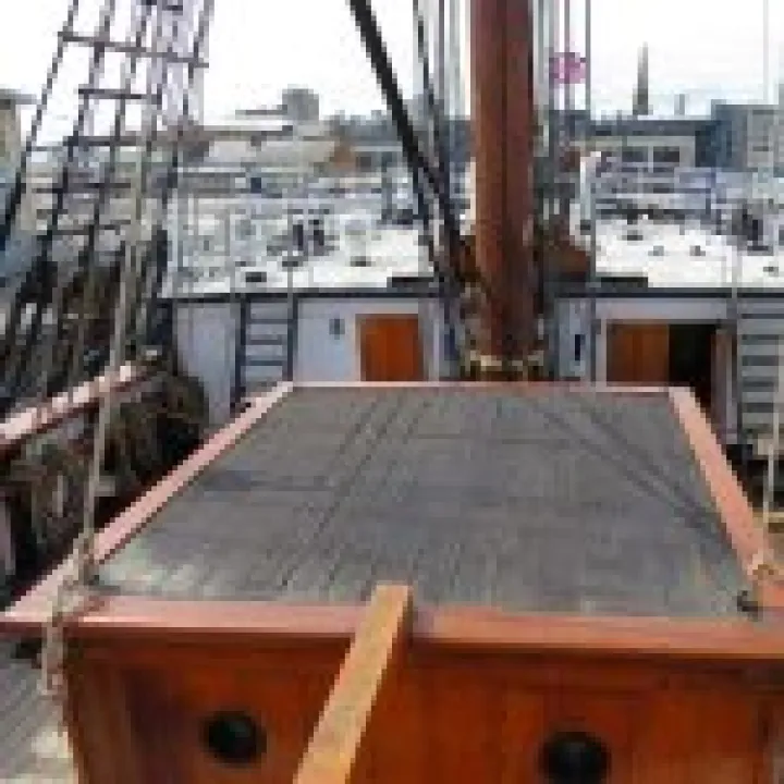 RRS Discovery jpg15