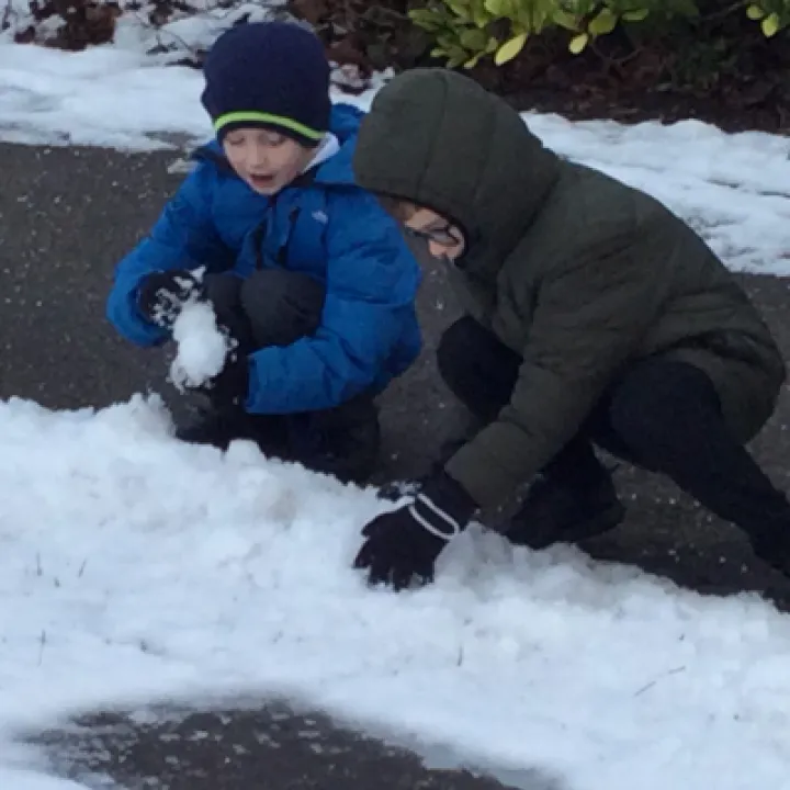 Snow 2