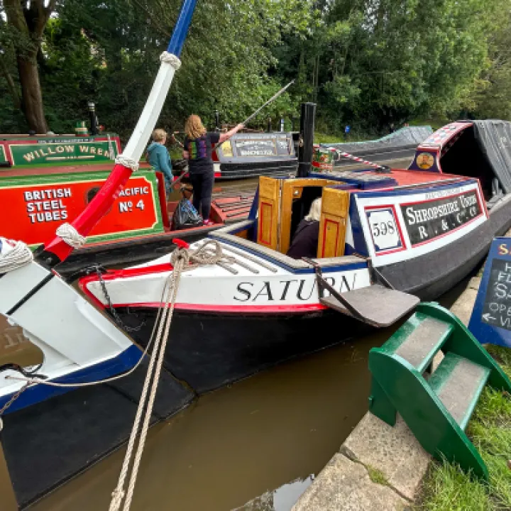 Fly boat  39 saturn