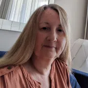 Suzanne Stubbs