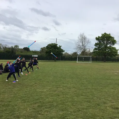 PE 1