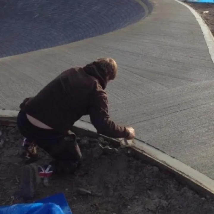 Concrete laying