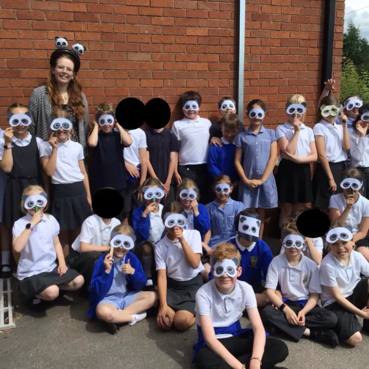 Y4 pandas