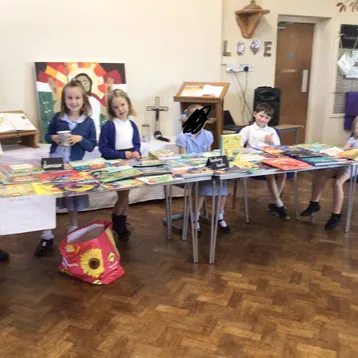 Book sale Y2