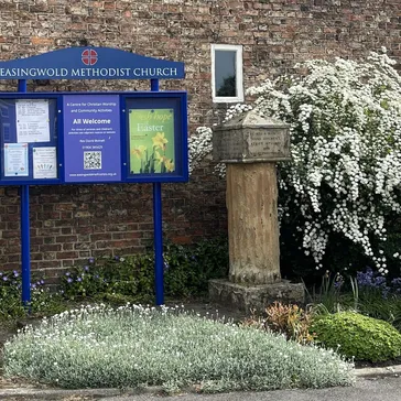 External W Noticeboard