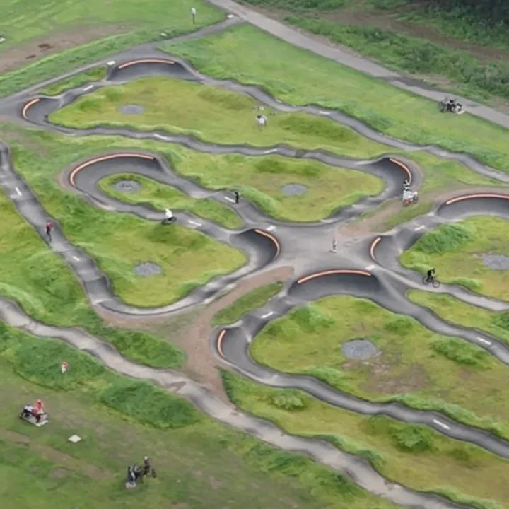 Riverside Glenrothes pump track drone view