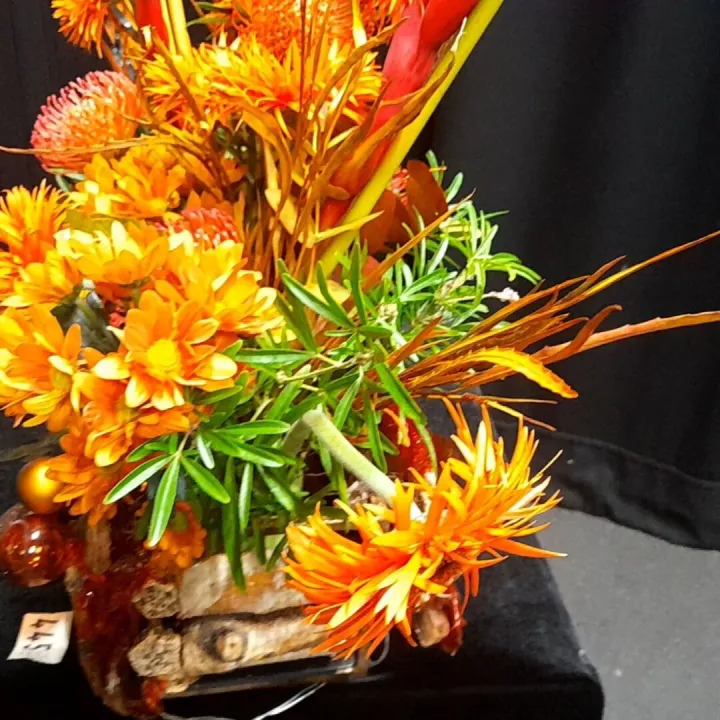Flower Club 7