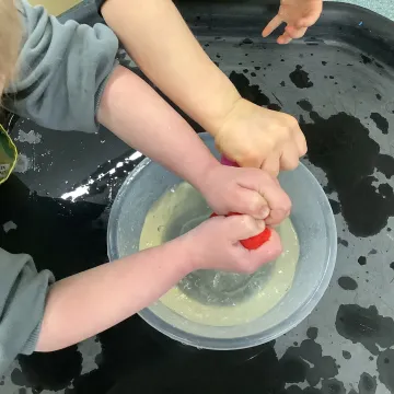 Af0e8372-0a41-4fa9-Be8b-3b4c65016f2d