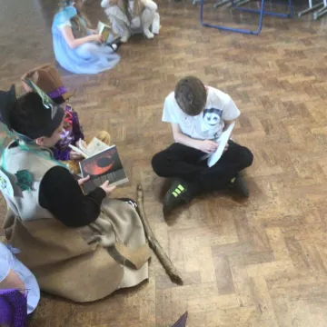 Eb622d2d-4c25-4670-Af2a-B560fee044eb