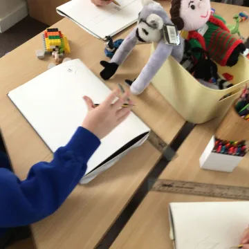 3ecf3389-Fc8b-420d-B922-4fa4bf836230