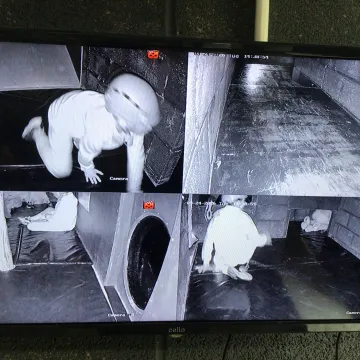 F6701a61-Dbac-4b93-A2d8-Ac6f110640e9