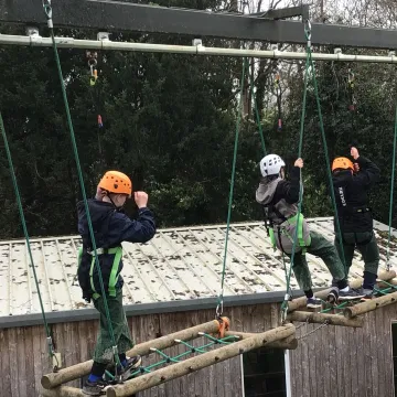 561da379-Feb3-4a21-9bf4-50e374b3673d