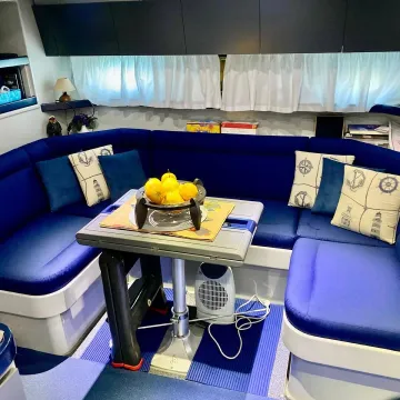 1972e382-A767-42e6-B216-1aa8ea6e66d4