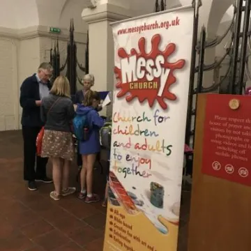 St Paul's Messy sign in