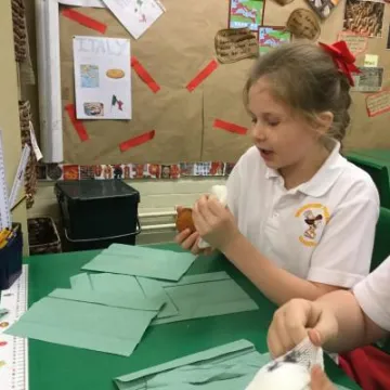 2EA9F06B-C4D5-4126-A05C-B0947ED31342