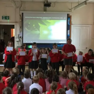 FB370C48-EDC3-420B-8B1C-BA1047332DBA