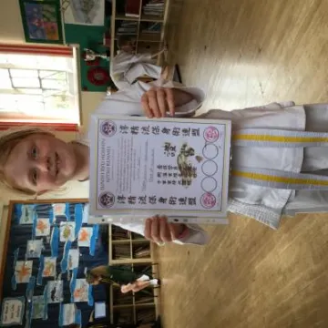 BC181BF9-A345-45EA-98FD-3A3AD0D2F9A5