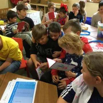 CE8FB846-AFE2-4A75-9EB7-6530DB9DBE96