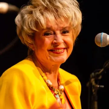 Gloria 1-jpg