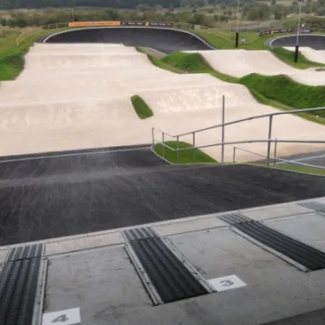 Cumbernauld Combo BMX Track hill start
