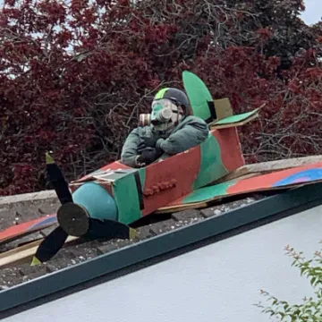 Image: 097_Lucas Family_Crash Landing