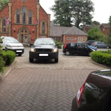 Kingbur Place parking