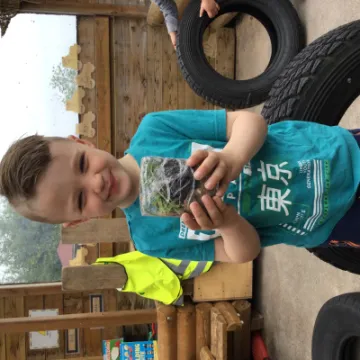 Image: 6921CDF6-454F-495E-B6D4-DE5892CBE15C