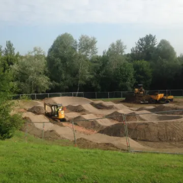 Wombridge Park pump track building