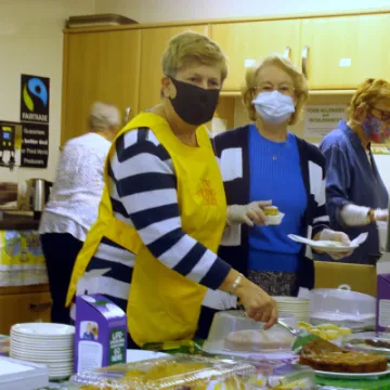 TMC Macmillan Ladies Ready To Serve You