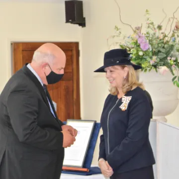 Wheelyboat Queen's Award 4