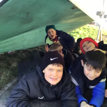 F19A5E30-D5EC-41A6-A60E-D340D6F13E27