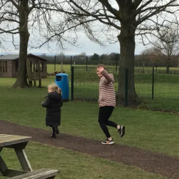 D9F878C5-7B4E-4370-AE9B-D615431DE3DD