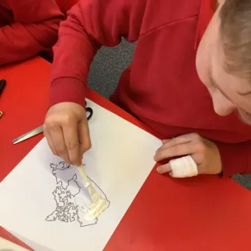 3ECED14A-6FF1-4A00-84F7-599C37D5B356