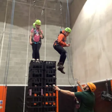 A2452221-2D16-4D55-8C76-E987E5386F89