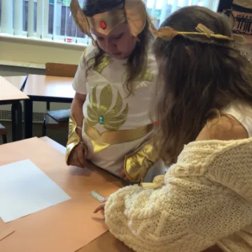 4A120426-97BD-4389-AE94-57C78D325D81