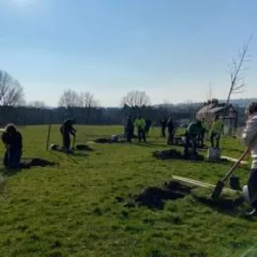 842056EA-1D30-4067-8DFE-085300548DD9