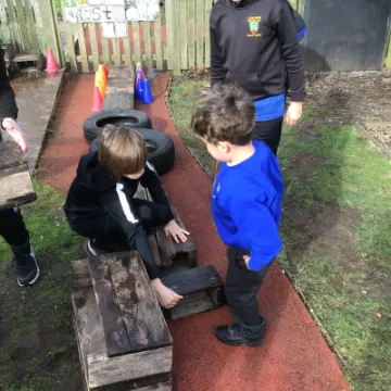 5383D575-5B57-44A9-9236-10FF9ED7E78D