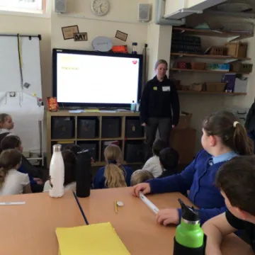 47DC2C90-45FD-4144-9D72-262F9FF4D525