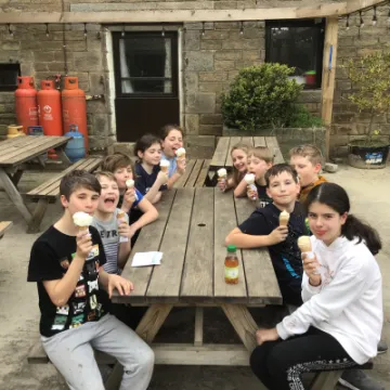 D0226BAE-9A56-484E-A127-3E4E8D62C03C