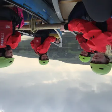 4A926F04-50D2-47F8-B497-DDA12E63DCD4