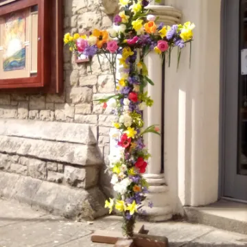 2022-04-17 Easter flowers (6)