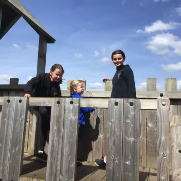 0416E36B-1BB6-4E98-816E-425B690A3DBF