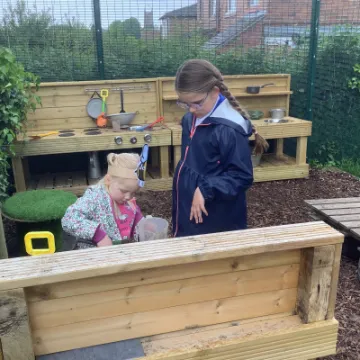 402859EC-71B9-4588-AB71-FD5E0FB9D8E4