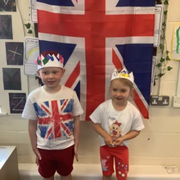 97F69869-3F13-4C5F-A22F-05F78E2799C6