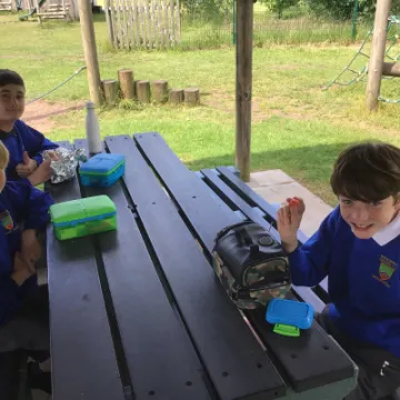 82ED7EC0-9151-4228-9600-AF7550221174