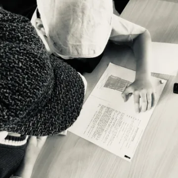 ADE815DB-7629-4E9C-B5B5-69286BB518A1