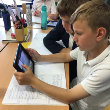 96656E9F-DC46-4C7E-9491-30F944E10446