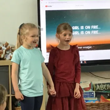 107E001A-D9CA-4E6F-809B-EA99E81A4CC2